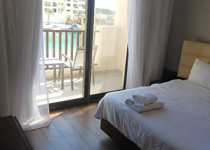 Nayah Stays, El Gouna Fanadir Marina Sea View Apartment Hurghada